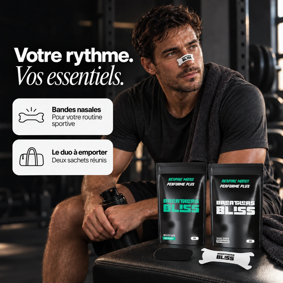 Sportif portant une bande nasale blanche BreathersBliss avec les deux sachets du Pack Athlète blanc.